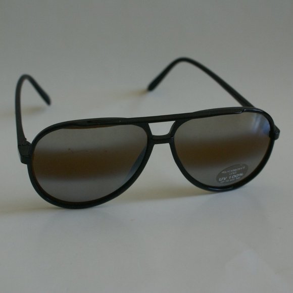 NWT TruVintage DB Pilot Aviator style w/ All weather amber lens Sunglasses - Picture 1 of 5